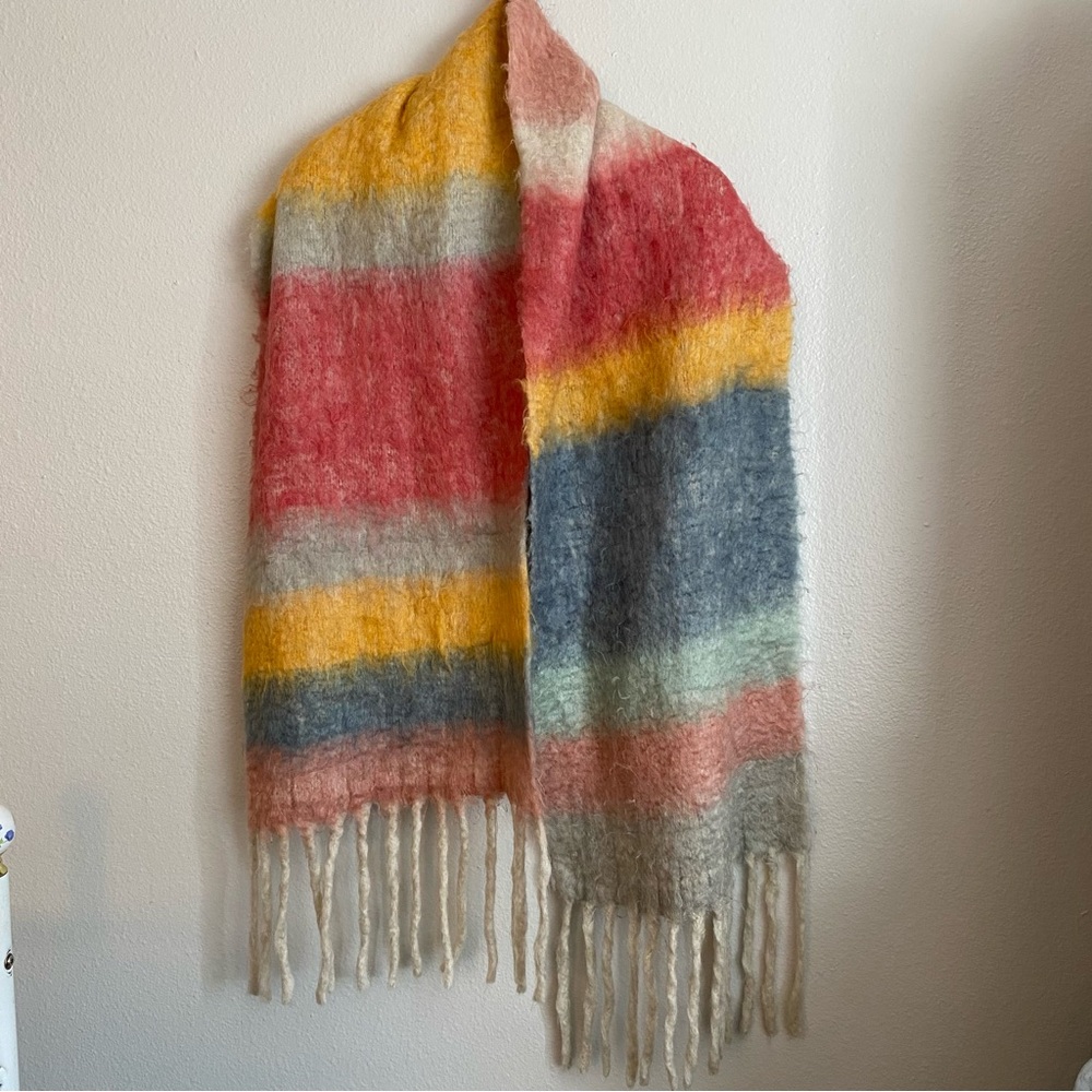 Lauren Conrad wide wrap blanket style fringe tassel scarf